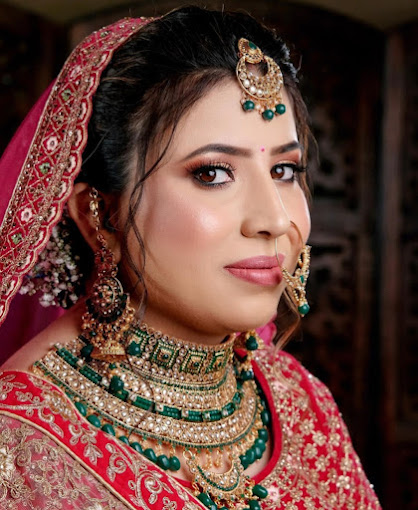 Pallavi Lucknow Makeup Artist